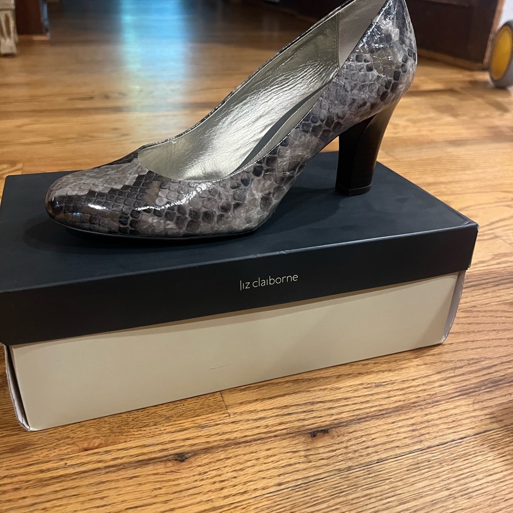 Liz Claiborne Snakeskin Pattern Heels - Black and Gray